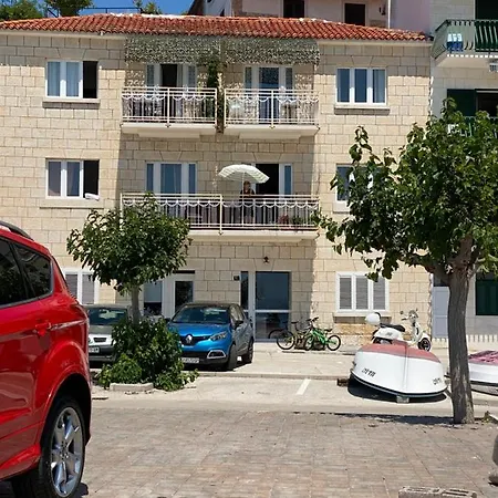 Apartment Leo *